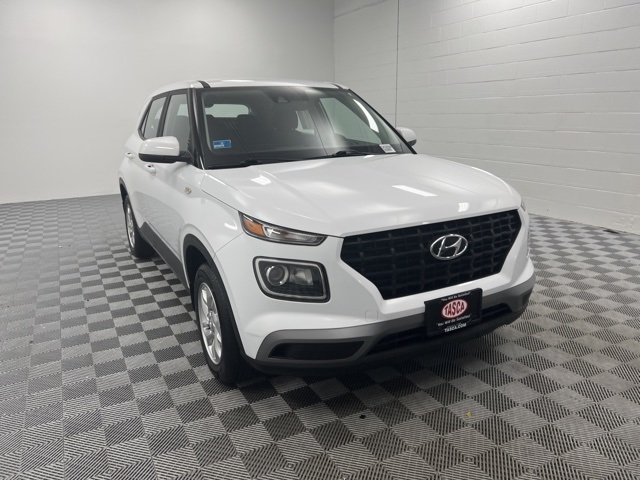 2022 Hyundai Venue SE