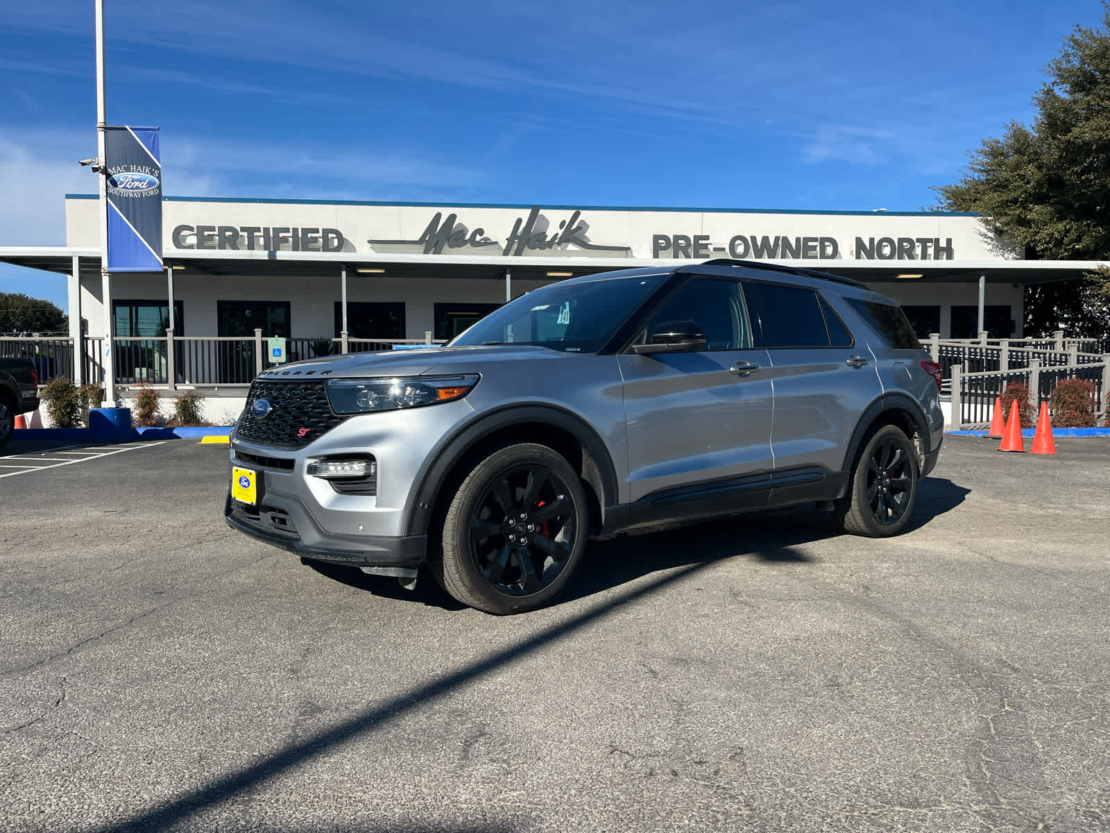 2020 Ford Explorer ST