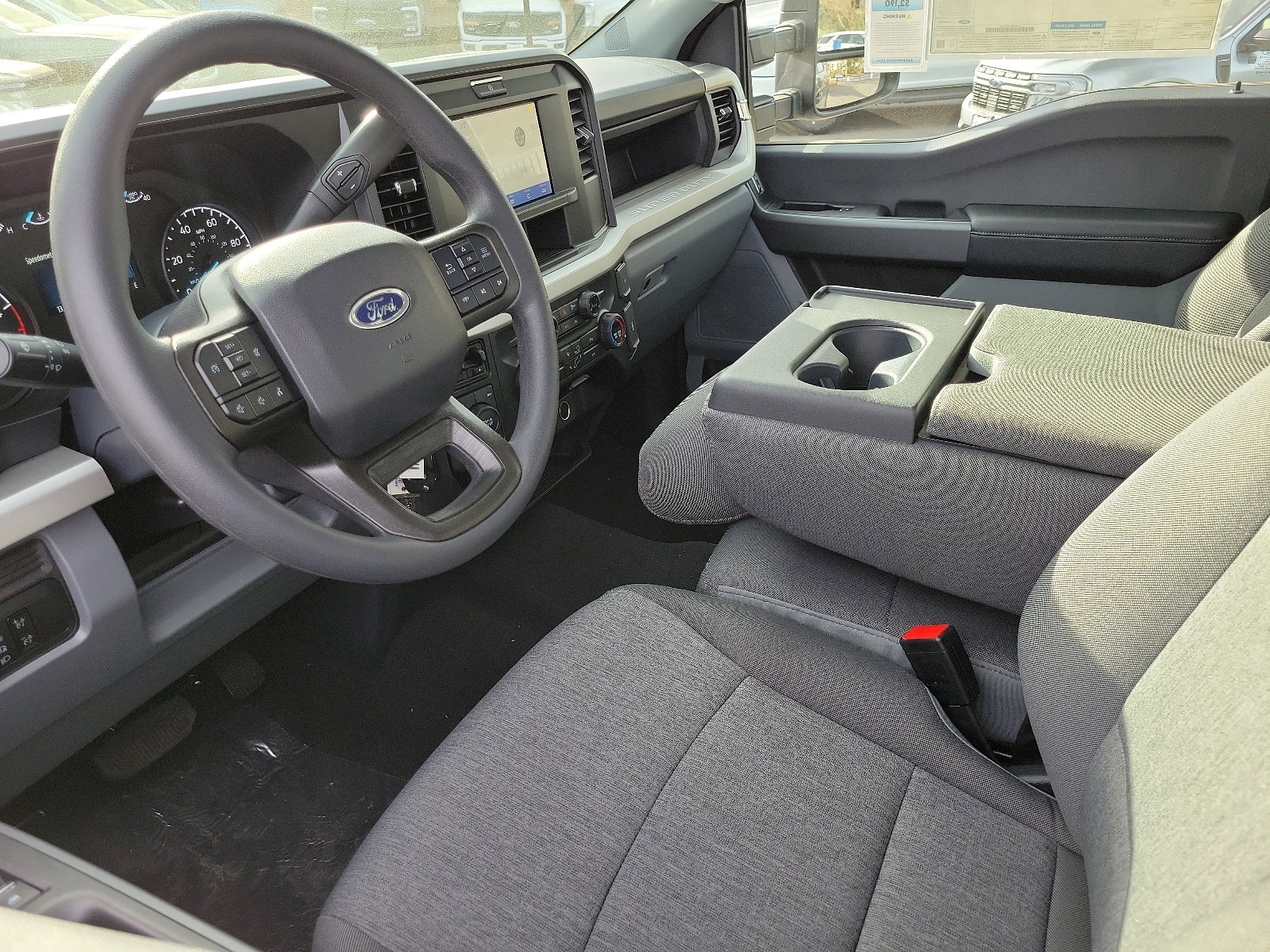 2025 Ford F-250 XL photo 3