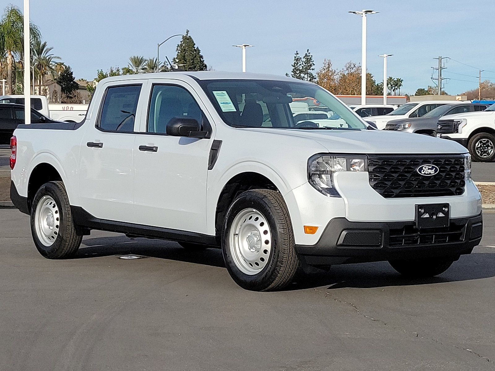 2025 Ford Maverick XL