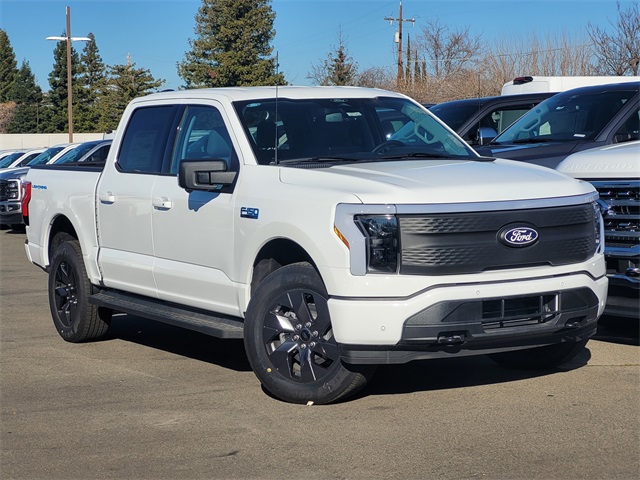 2024 Ford F-150 Lightning Flash