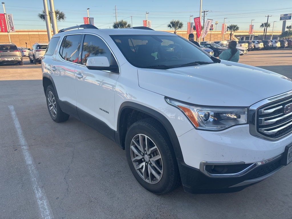 2019 GMC Acadia SLE-2