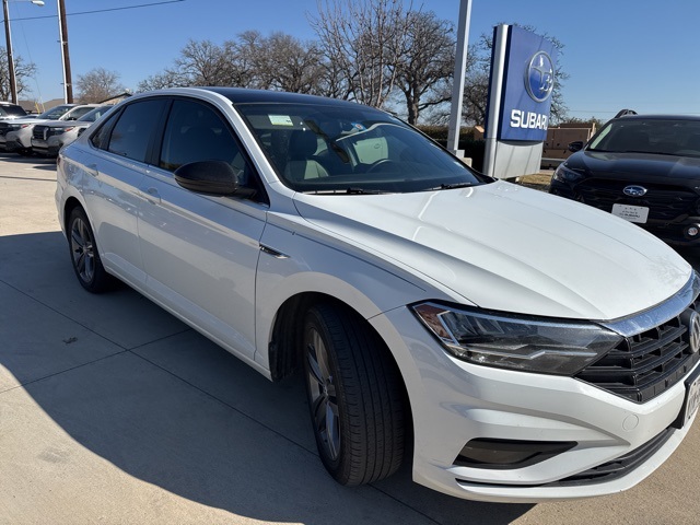 2019 Volkswagen Jetta R-Line