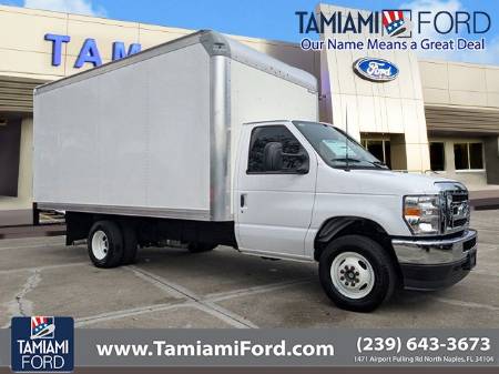 2025 Ford E-450SD Base