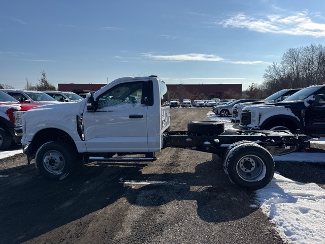 2024 Ford F-350SD XL