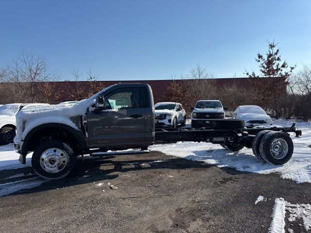 2024 Ford F-600SD