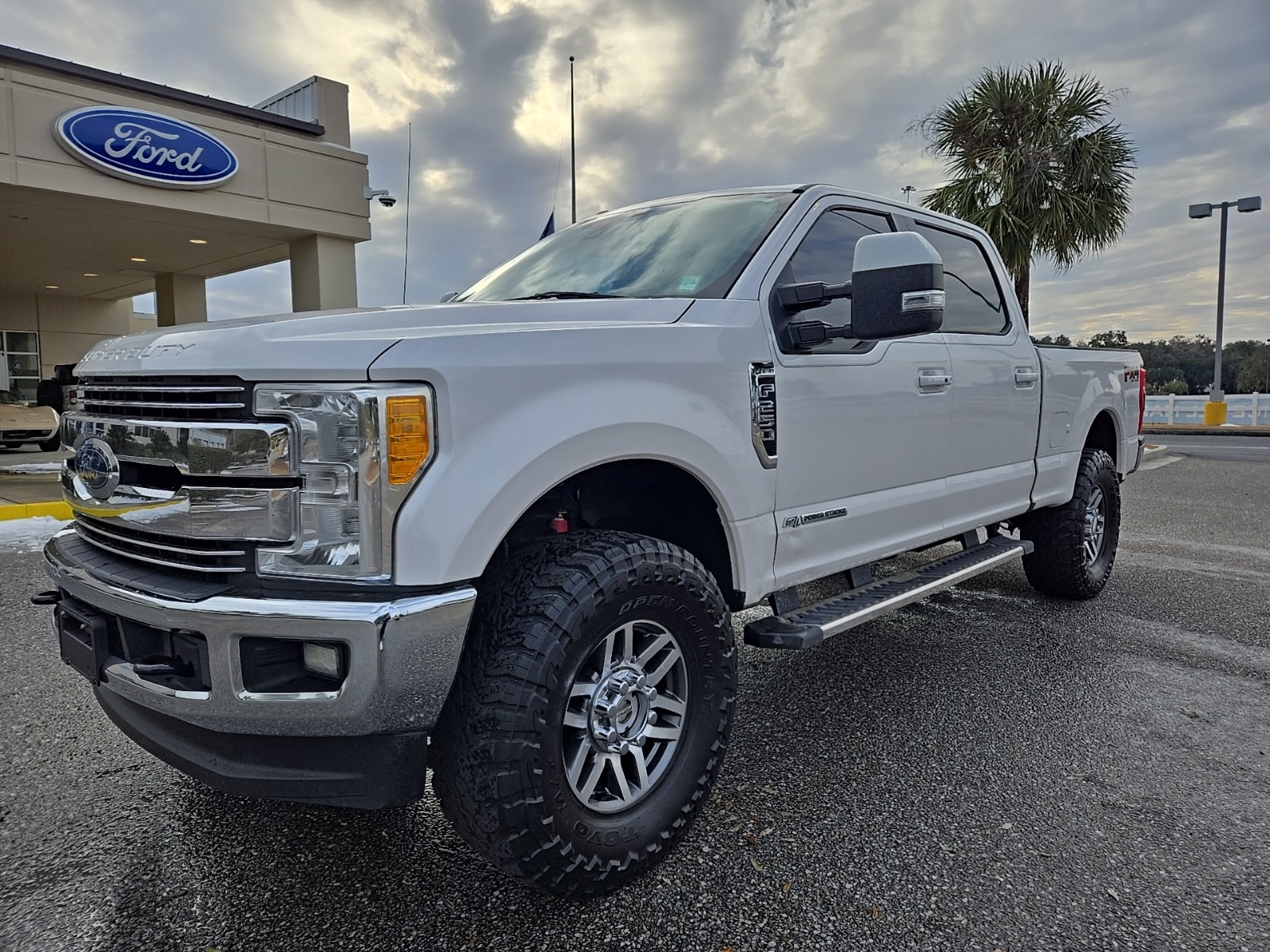 2017 Ford F-250SD LARIAT