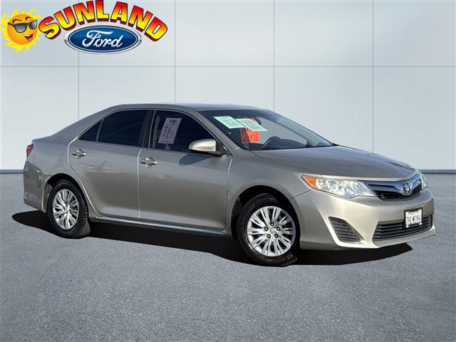 2014 Toyota Camry LE