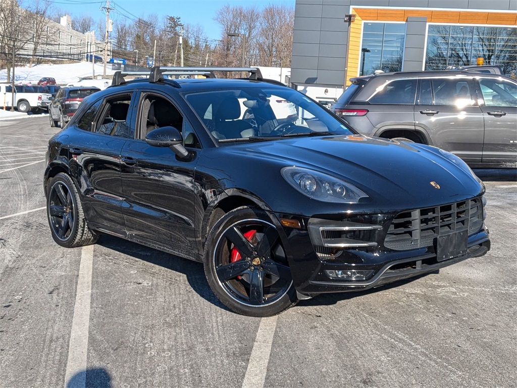 2015 Porsche Macan Turbo