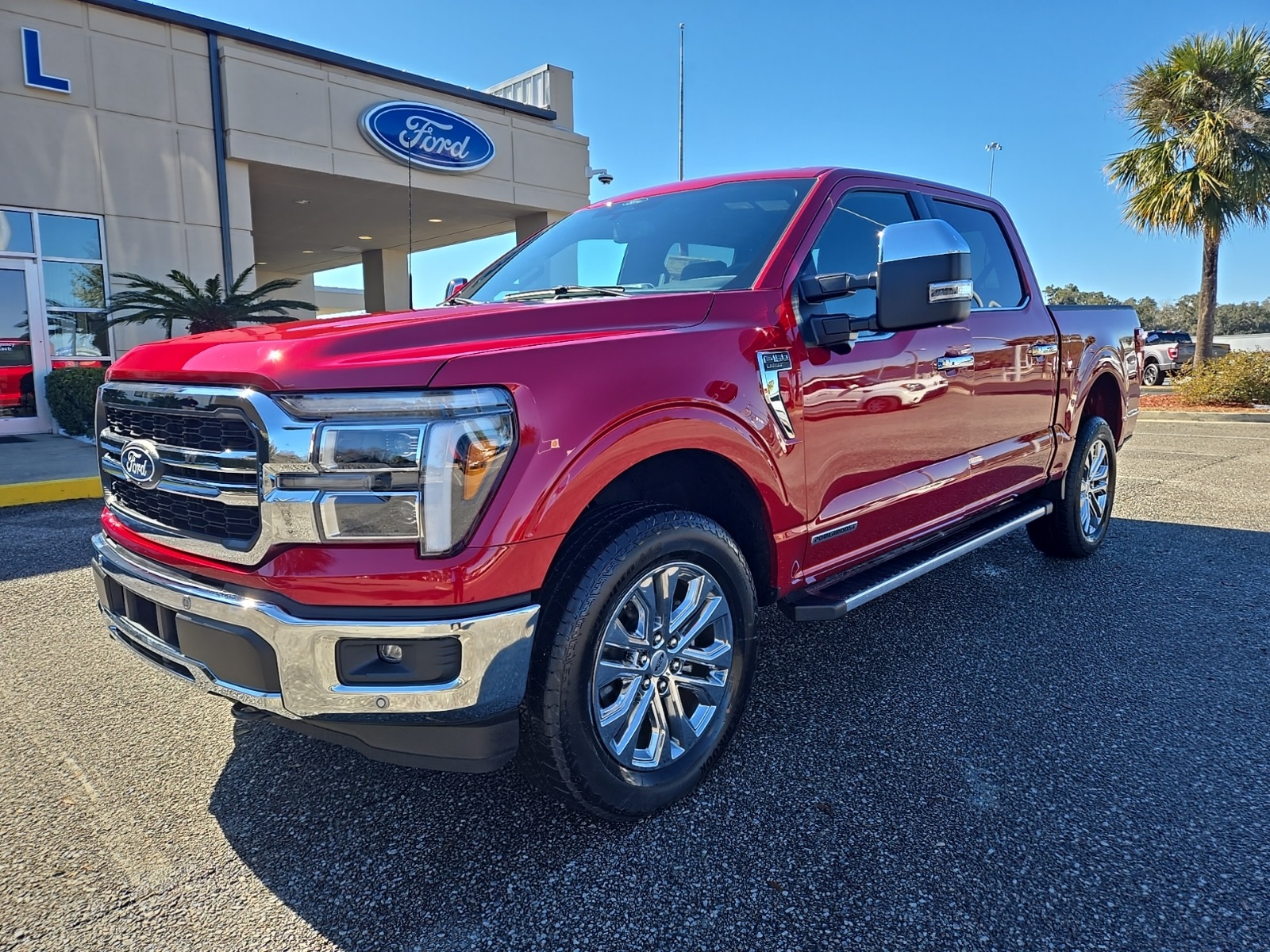 2025 Ford F-150 LARIAT