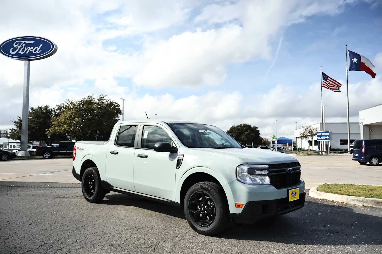 2024 Ford Maverick XLT