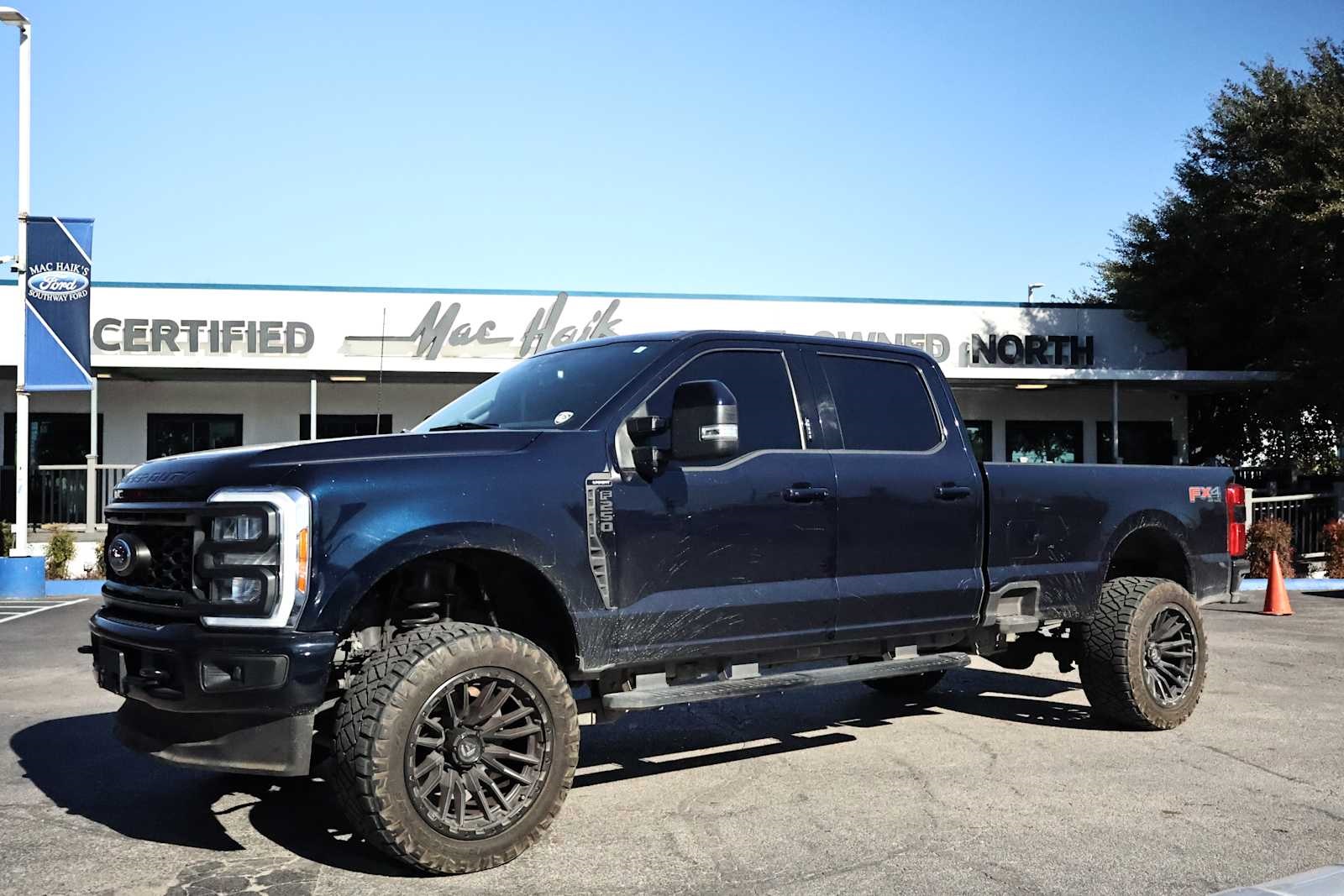 2023 Ford F-250SD LARIAT