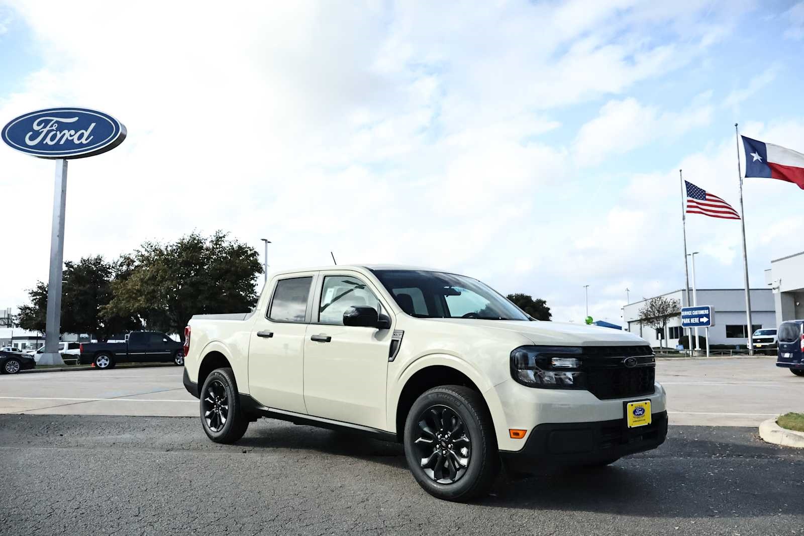 2024 Ford Maverick XLT