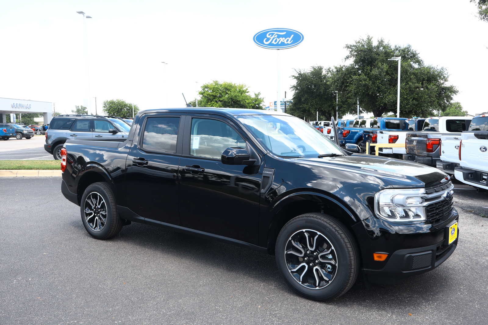 2024 Ford Maverick LARIAT