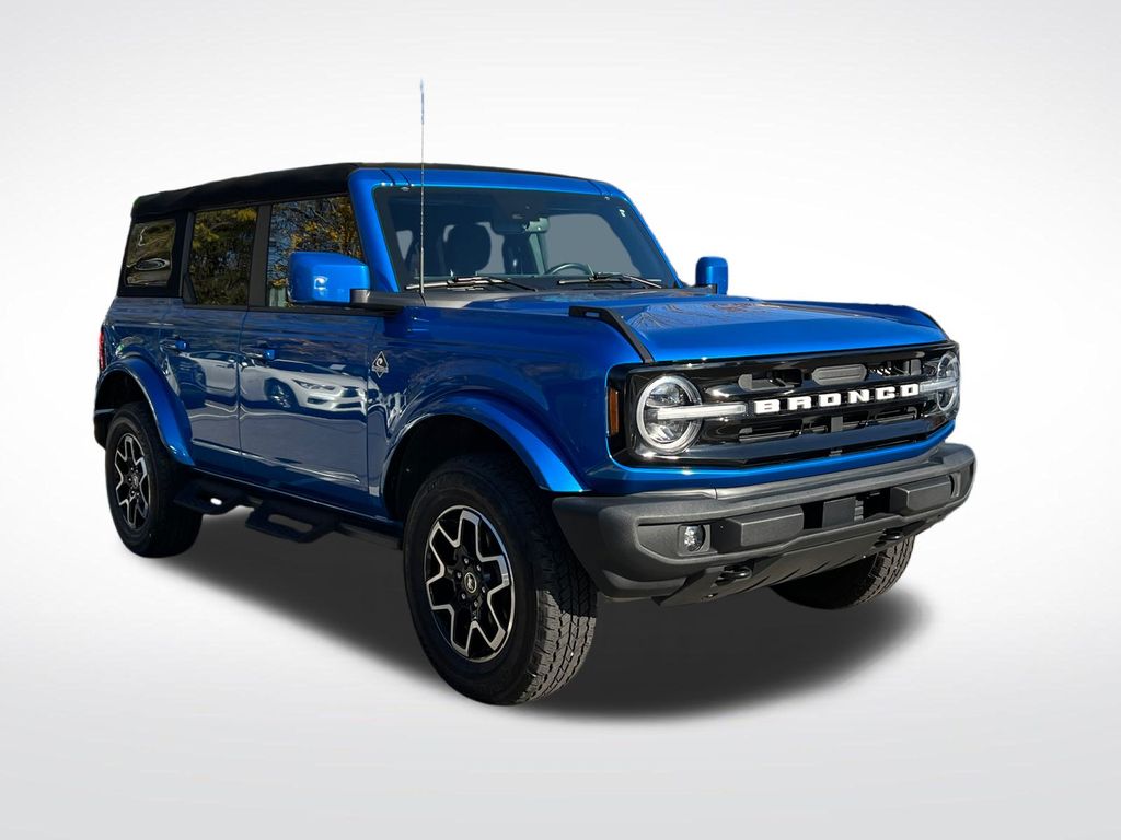 2023 Ford Bronco Outer Banks