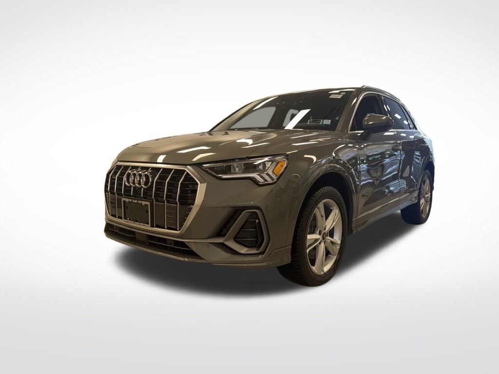 2022 Audi Q3 Premium Plus