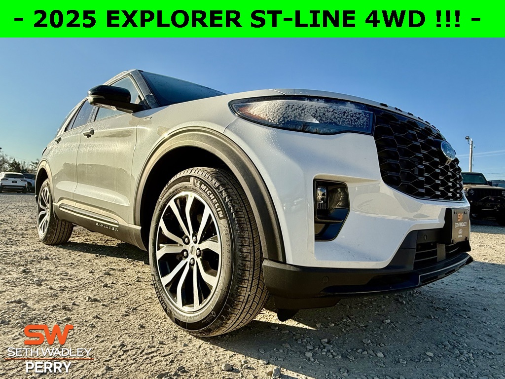 2025 Ford Explorer ST-Line