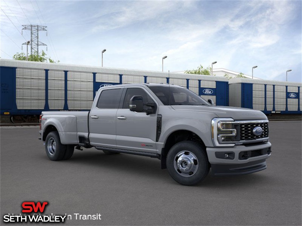 2025 Ford F-350SD Platinum