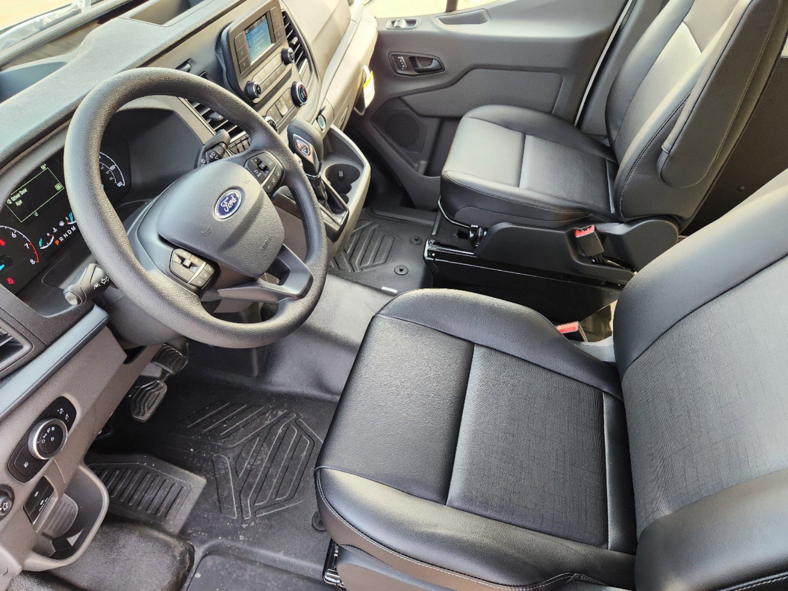 2024 Ford Transit photo 6