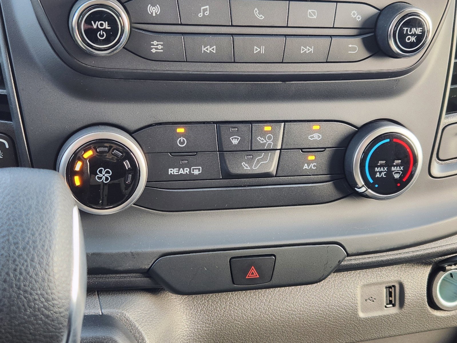 2024 Ford Transit photo 11