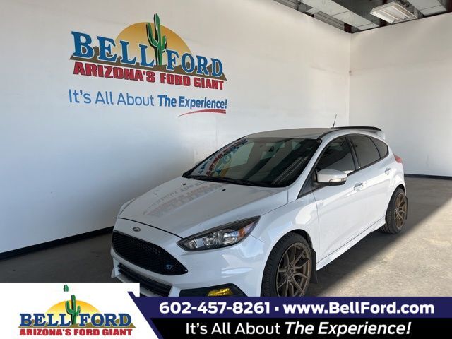 2018 Ford Focus ST