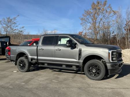 2025 Ford F-350SD LARIAT