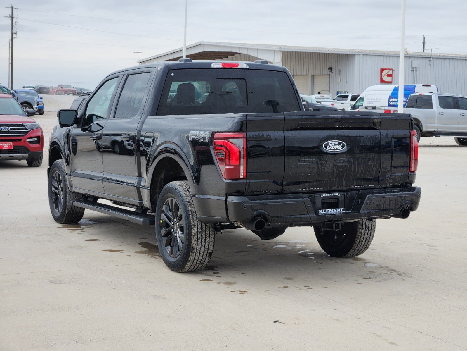 2025 Ford F-150 Lariat photo 3