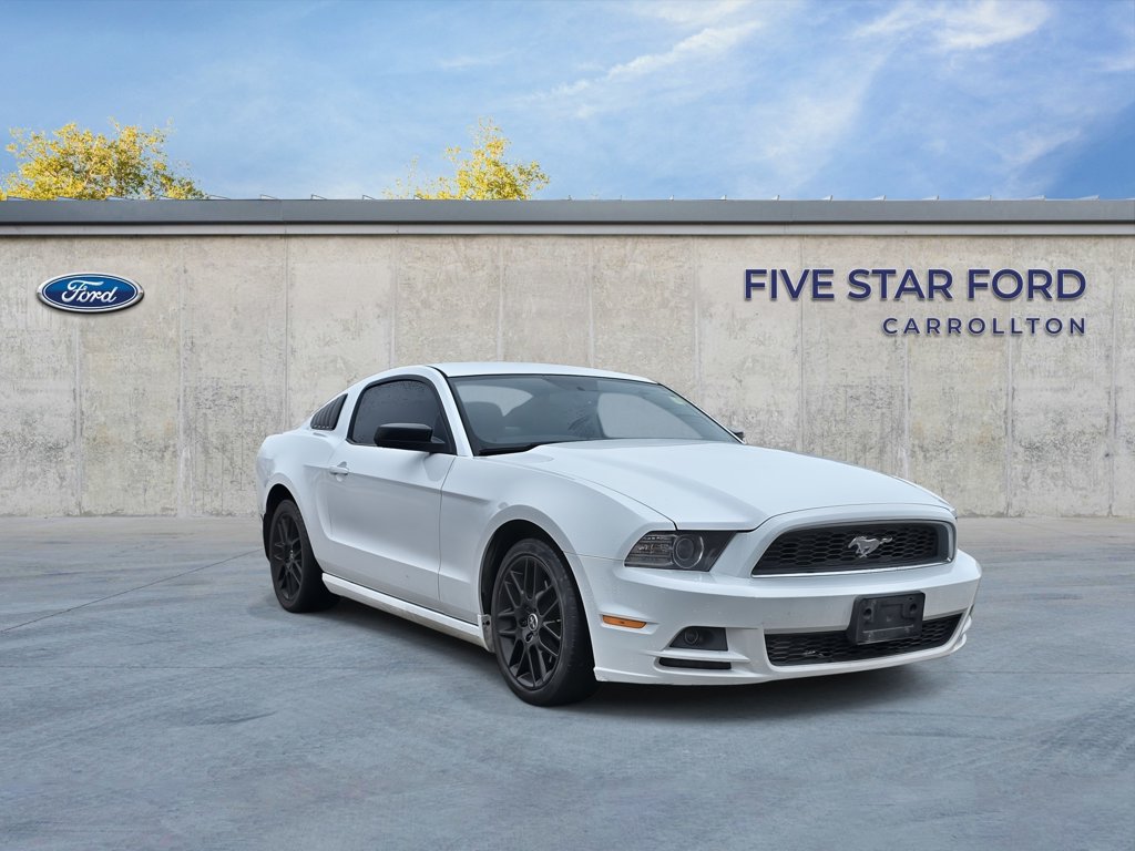 2014 Ford Mustang V6