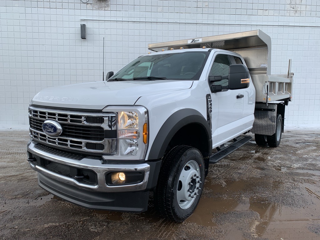 2024 Ford F-450SD XL