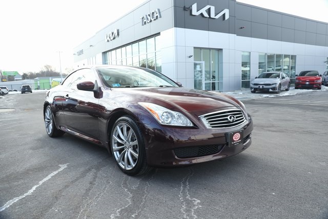 2009 INFINITI G37 Base