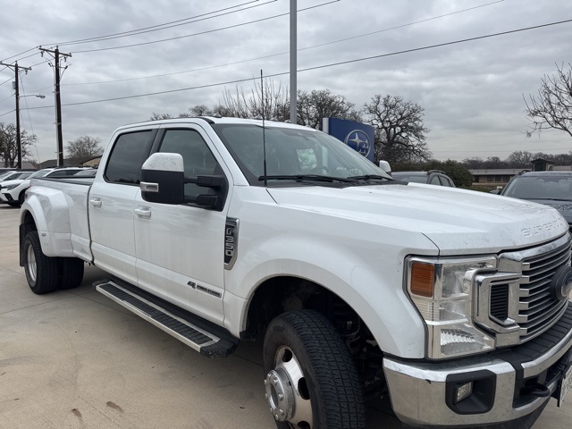 2022 Ford Super Duty F-350 DRW LARIAT