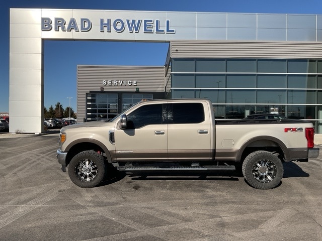 2017 Ford F-350SD LARIAT