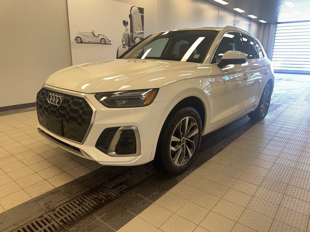 2022 Audi Q5 45 S line Premium