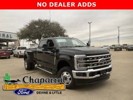 2025 Ford Super Duty F-350 DRW LARIAT