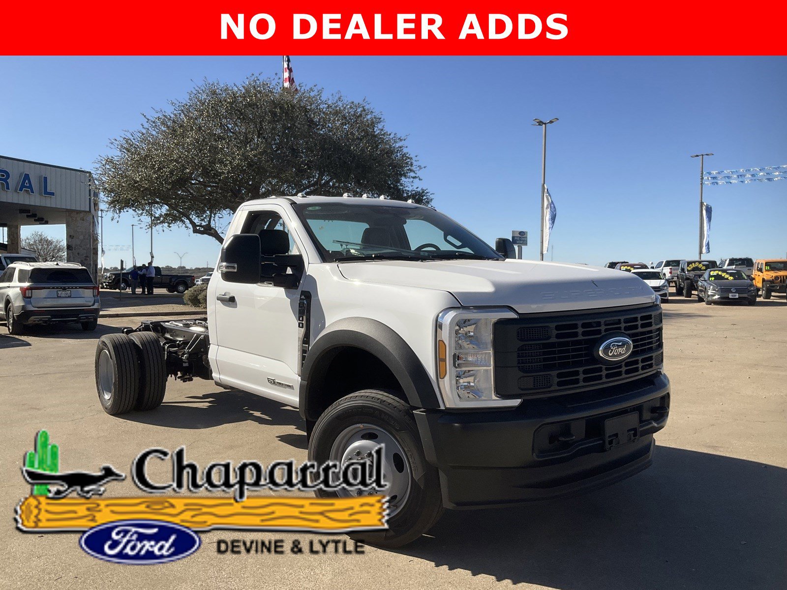 2024 Ford Super Duty F-600 DRW XL