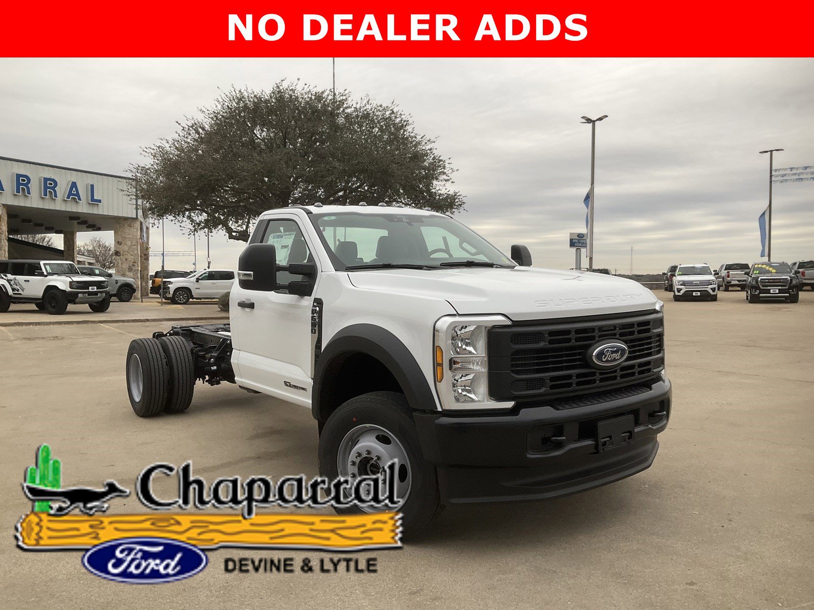 2024 Ford Super Duty F-600 DRW XL