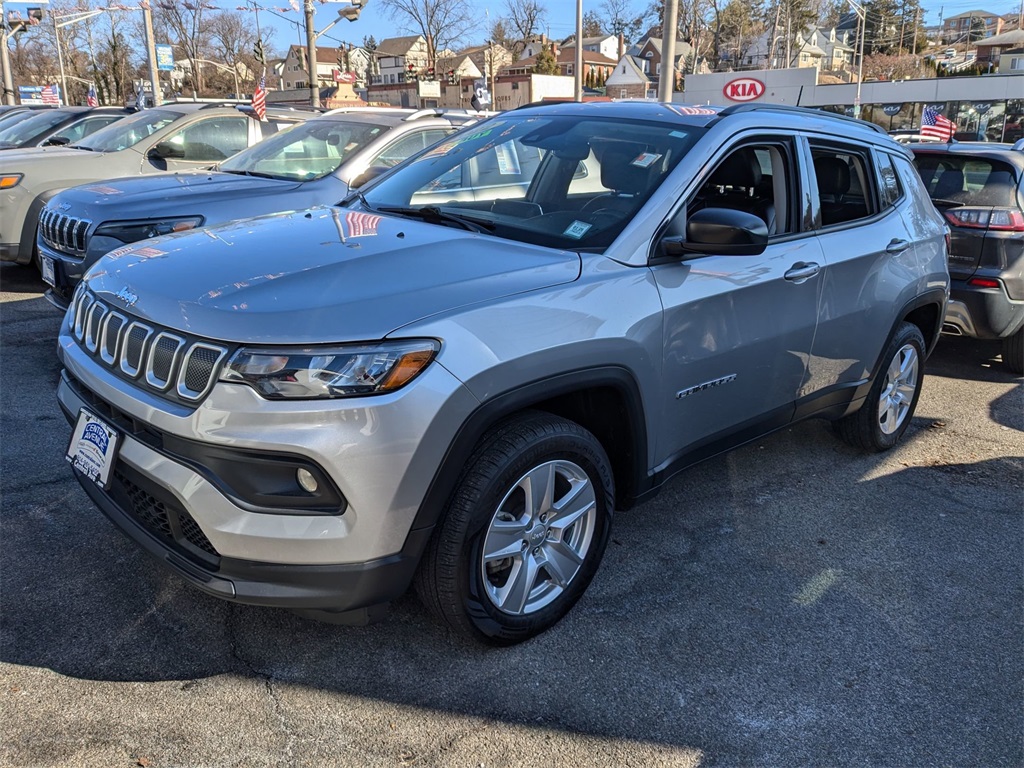 2022 Jeep Compass Latitude