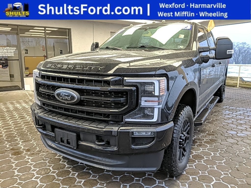 2022 Ford F-350SD LARIAT