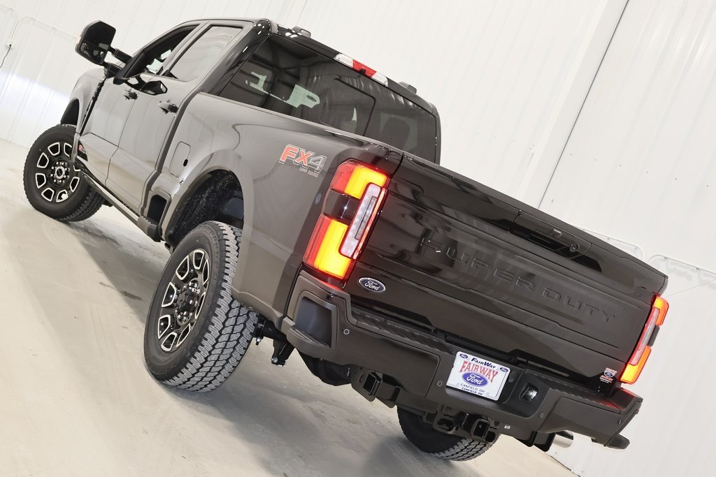 2025 Ford F-350 photo 27
