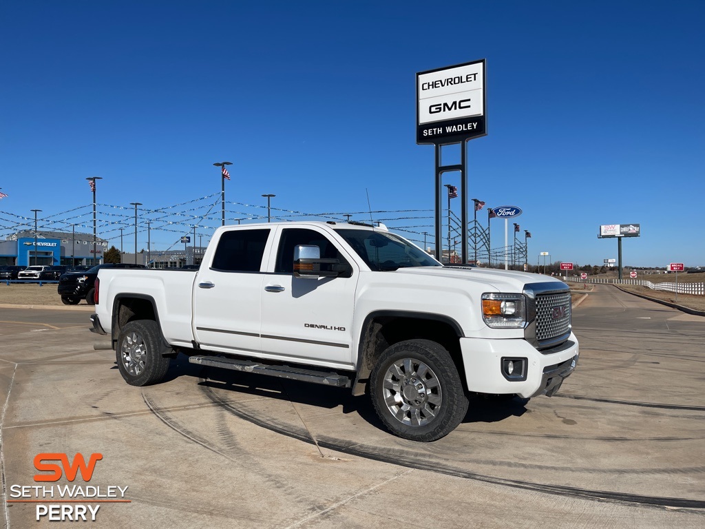 2016 GMC Sierra 2500HD Denali