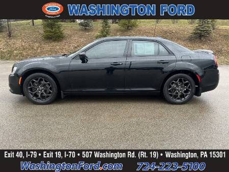 2019 Chrysler 300 Touring - AWD