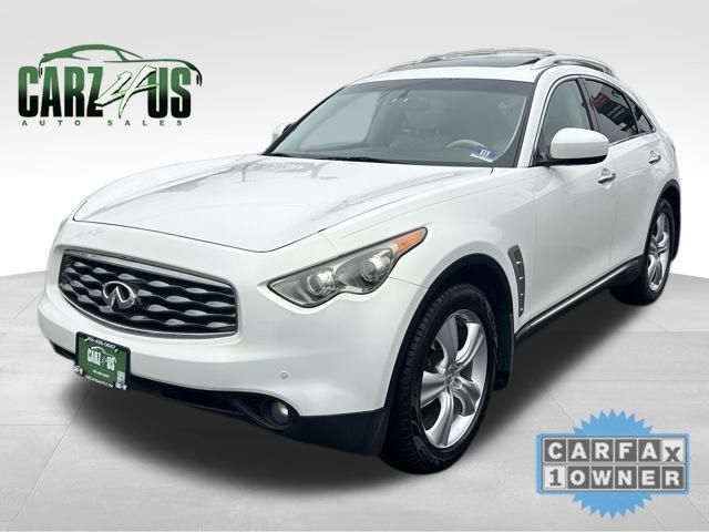 2010 INFINITI FX35 Base