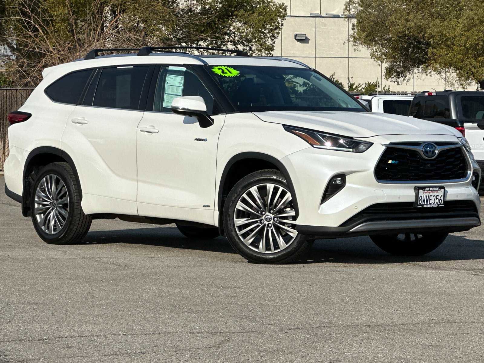 2021 Toyota Highlander Hybrid Platinum