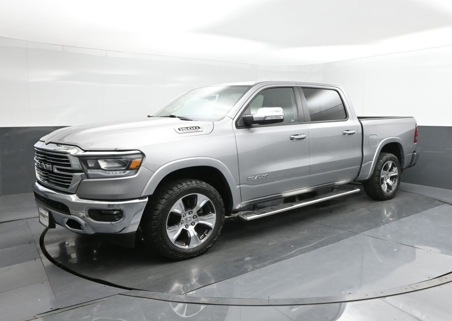 Used 2022 RAM Ram 1500 Pickup Laramie with VIN 1C6SRFJM0NN181623 for sale in Houston, TX