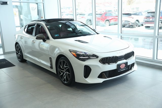 2022 Kia Stinger GT-Line