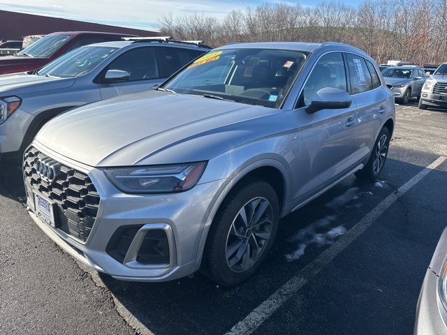 2023 Audi Q5 45 S line Premium Plus