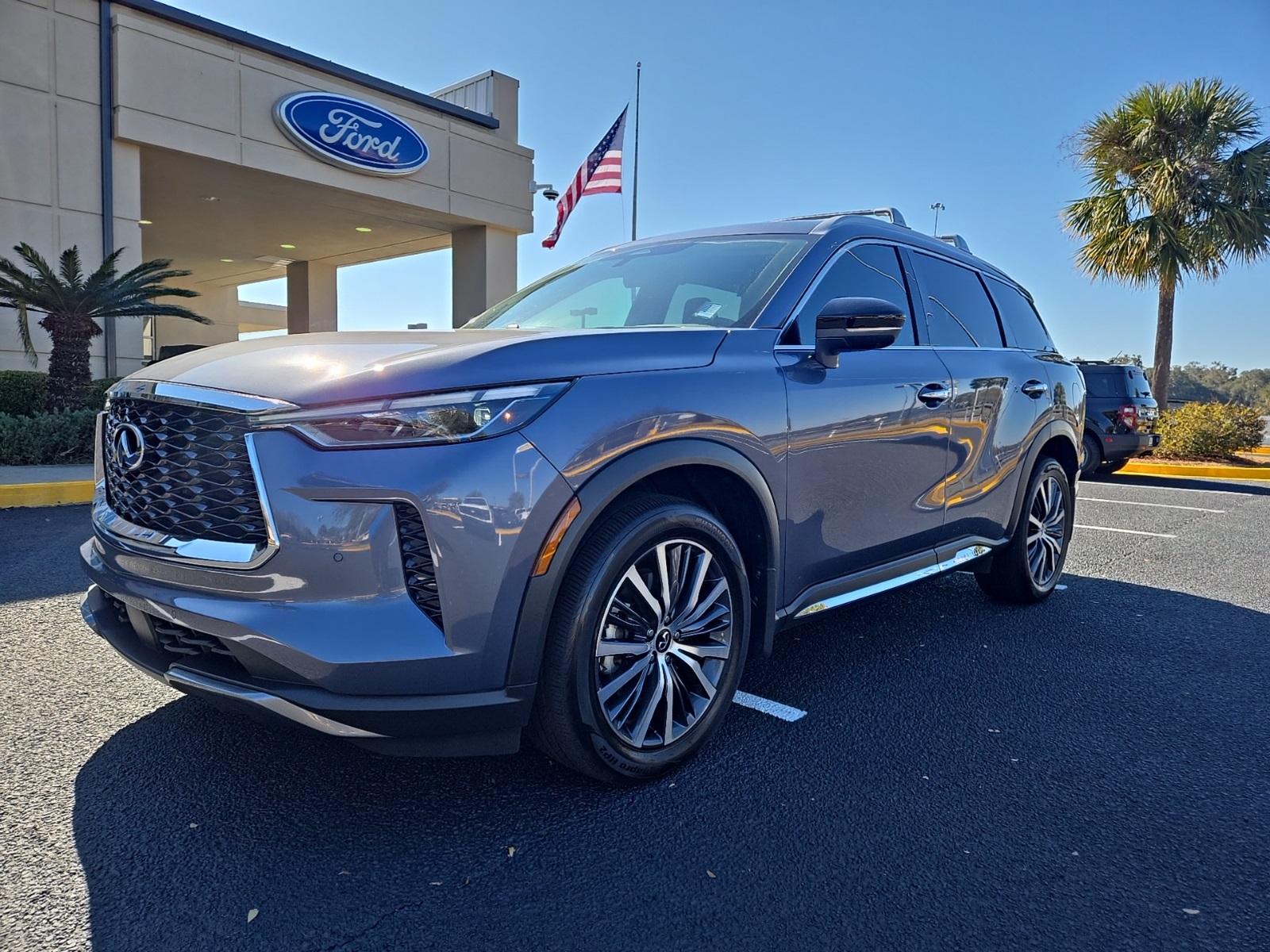 2023 INFINITI QX60 Sensory