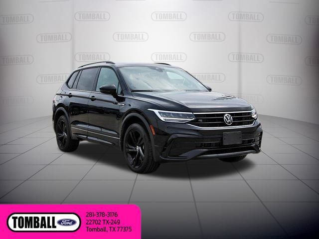 2023 Volkswagen Tiguan SE R-Line Black