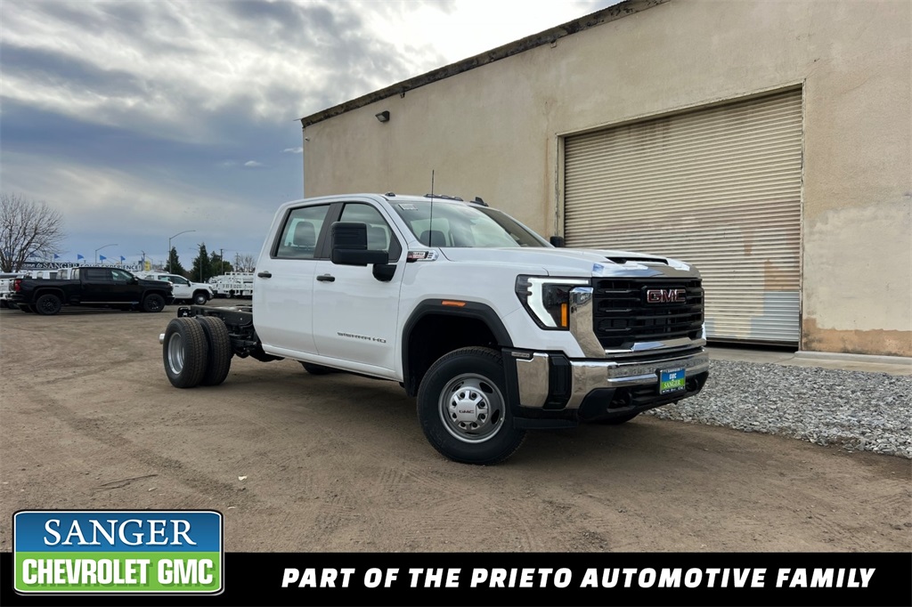 2025 GMC Sierra 3500HD PRO