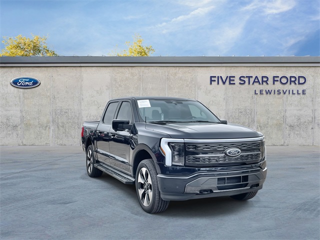 2022 Ford F-150 Lightning Platinum